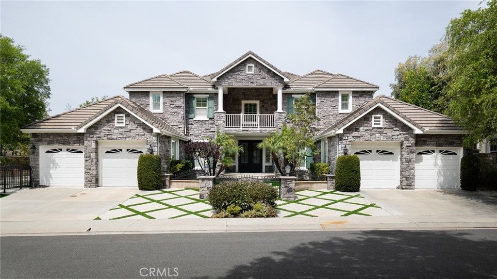 Photo of 9 Rocky Mountain Mtn, Coto de Caza, CA 92679 (MLS # OC26084126)