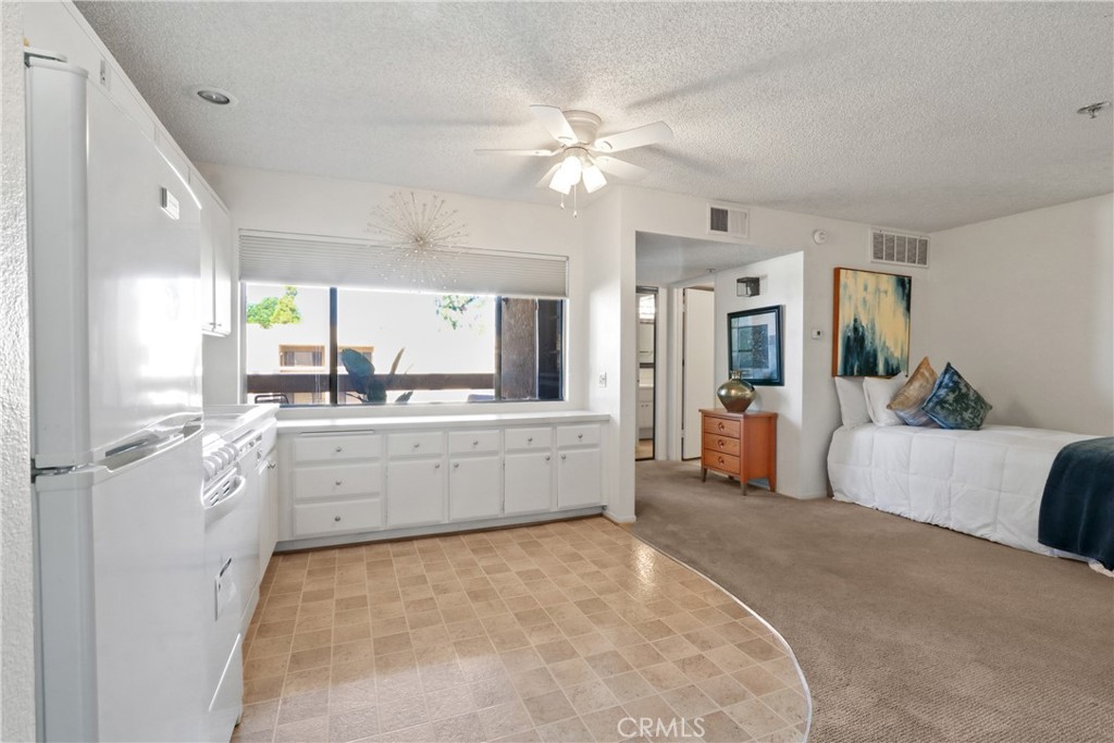 301 N Ford #326