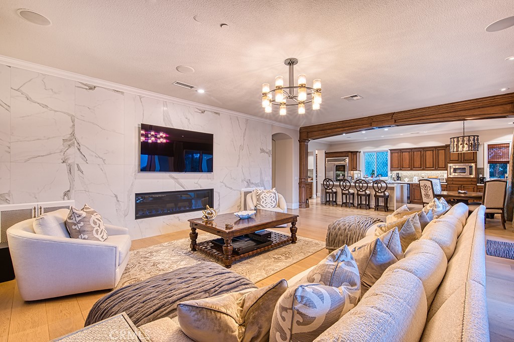 Trabuco Canyon, California, 92679, United States, 5 Bedrooms Bedrooms, ,7 BathroomsBathrooms,Residential,Active,2041500