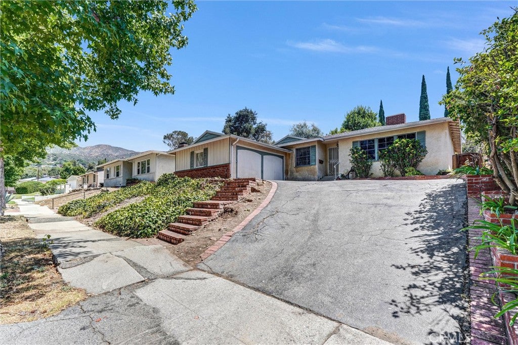 9818 Creemore Drive