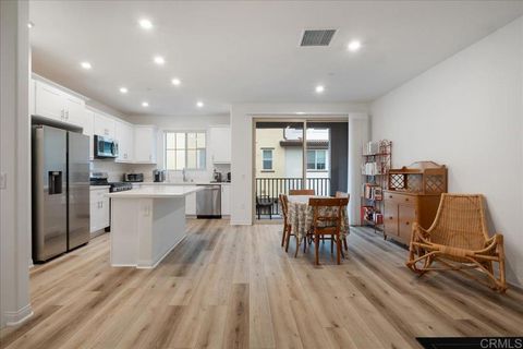 1807 Mesquite Way Oceanside CA 92056