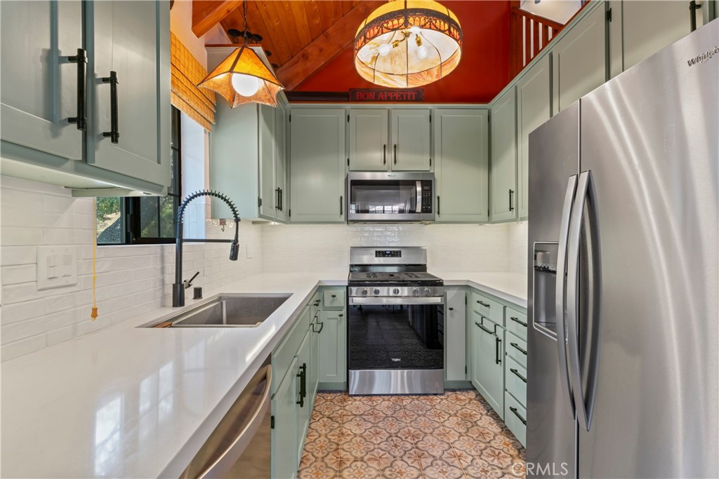 1364 Toronto Drive