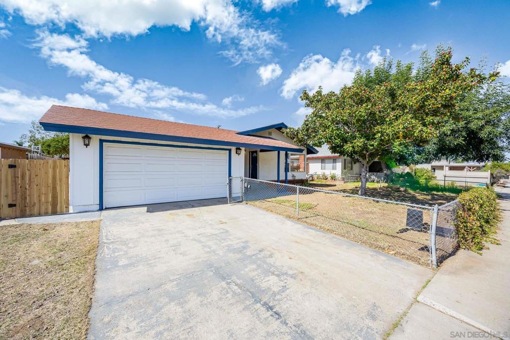 1006 Avocado Ave