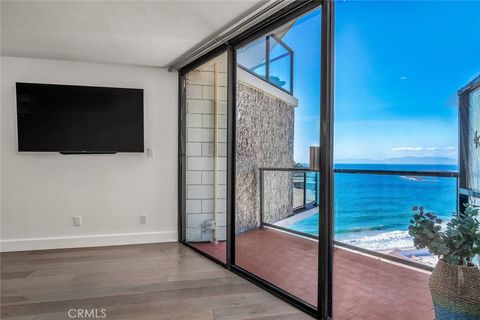 Tiny photo for 531 Esplanade #903, Redondo Beach, CA 90277 (MLS # SB25228478)