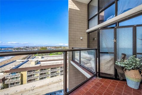 Tiny photo for 531 Esplanade #903, Redondo Beach, CA 90277 (MLS # SB25228478)