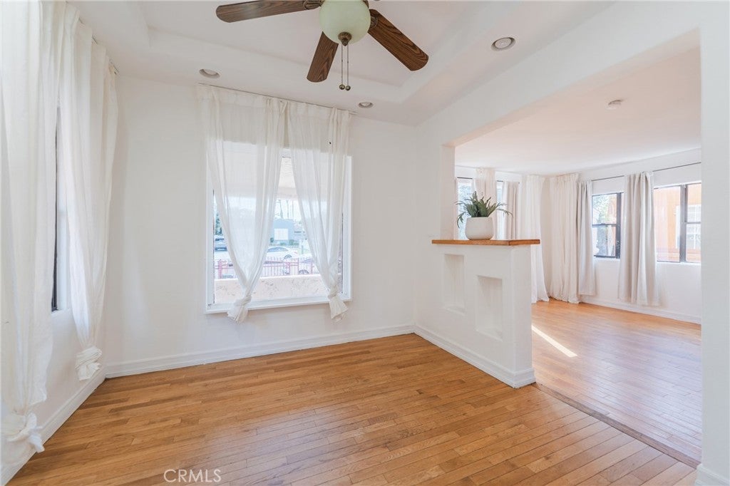 533 W 113th