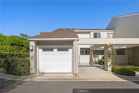 Photo of 415 Deerfield Ave, Irvine, CA 92606 (MLS # OC25262283)