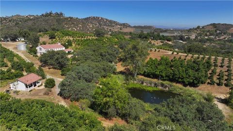 38149 De Luz Rd Fallbrook CA 92028