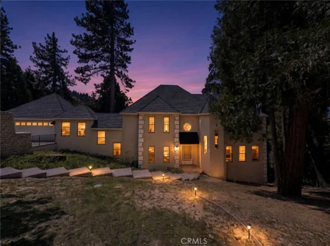 434 S Cumberland Dr, Lake Arrowhead, CA 92352 - MLS#: IG26183254