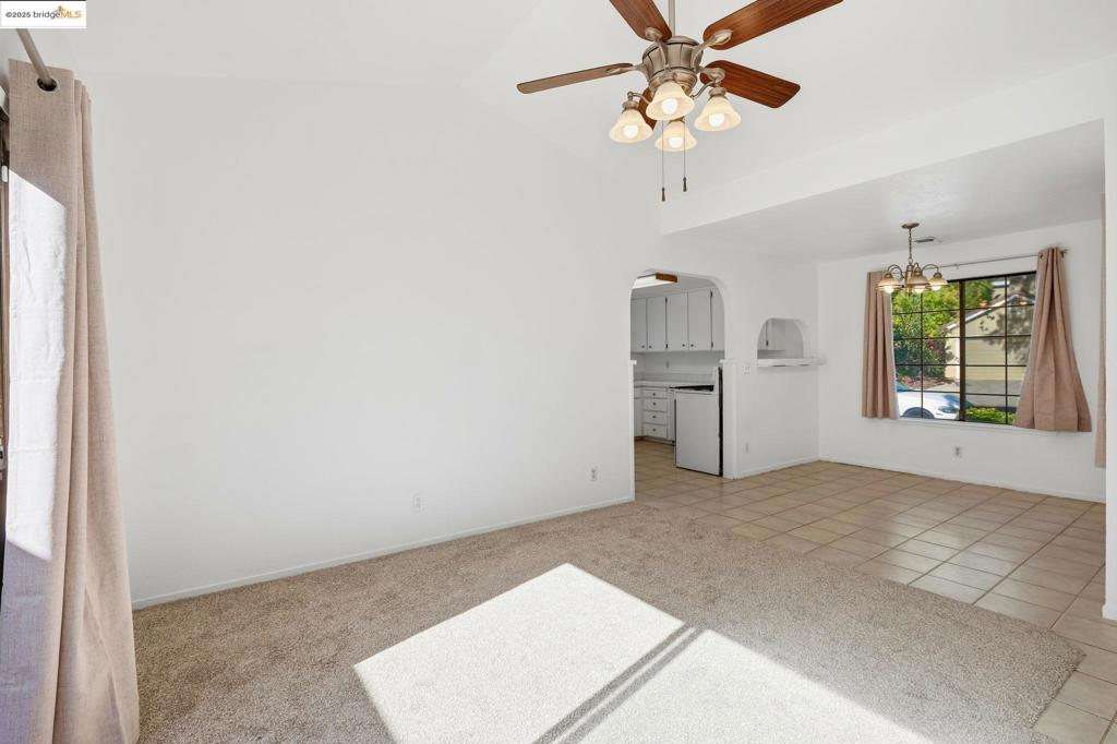 OAKLEY - Residential