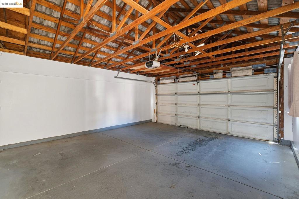 OAKLEY - Residential