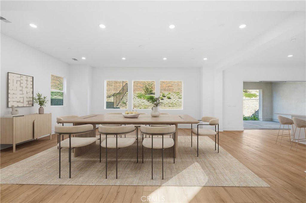 5817 Sunrise Ridge Lane