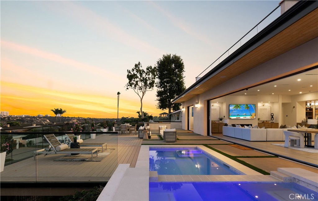1918 Santiago Drive