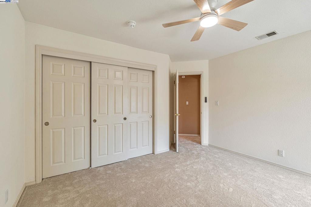REGENCY SQUARE - Residential