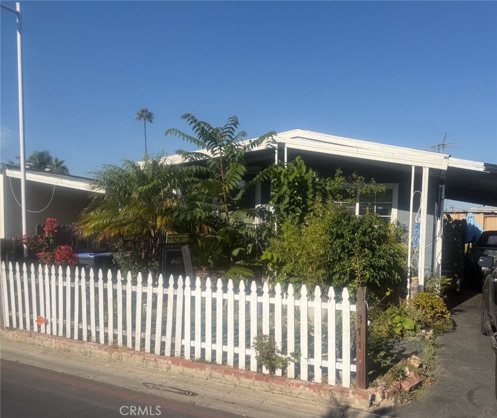 MUST SEE!!! offers a comfortable and affordable living experience within the desirable Coach Royal Mobile Home Park. Family-friendlY, The park strives to maintain a family-friendly atmosphere.
Amenities: Residents can enjoy a swimming pool and other well-maintained amenities.
Manager Approval: Manager approval is required.
Location: The park is located in Santa Ana, CA, known for its pleasant environment.
Mobile homes, including those in Coach Royal, are considered an affordable housing option within Orange County.