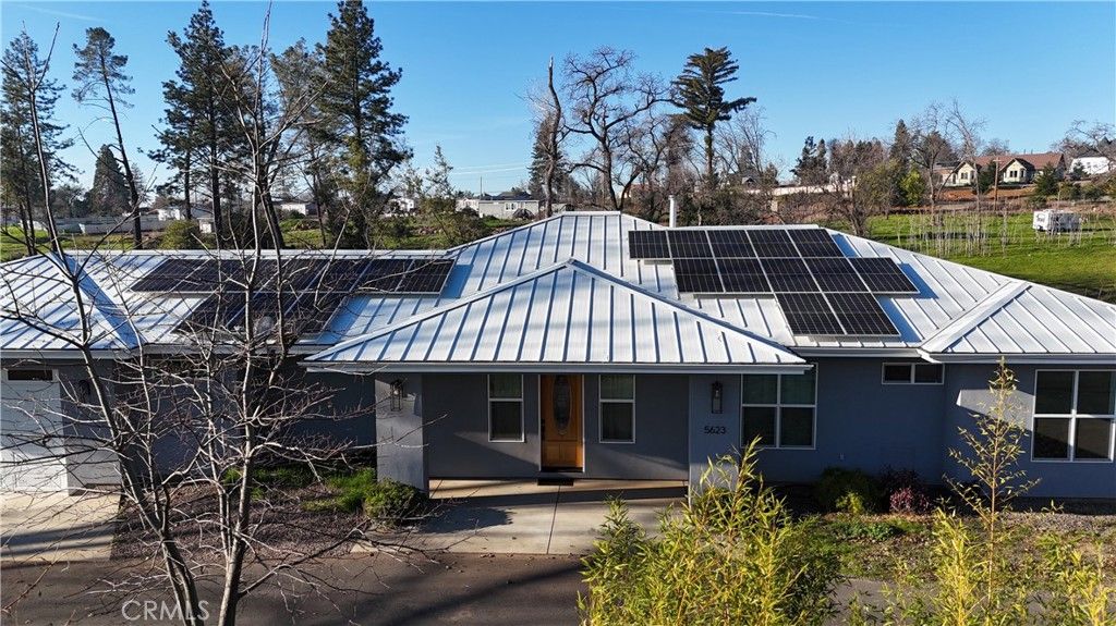 Photo of 5623 Wilson Ln, Paradise, CA 95969 (MLS # SN26014282)