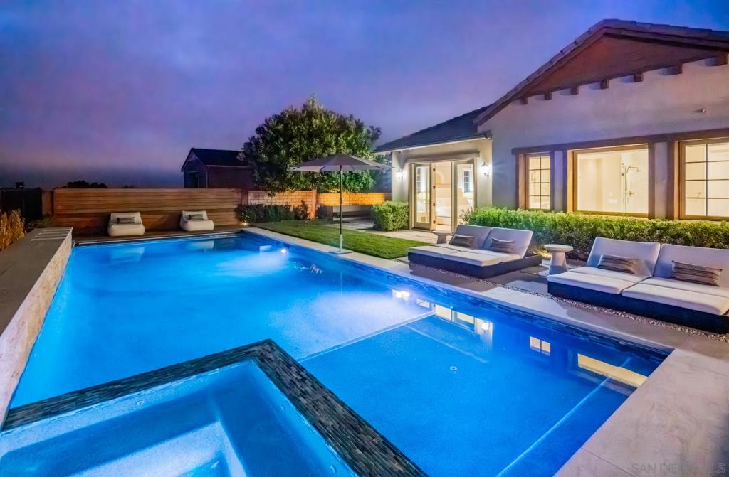 10871 Cadence Isle Ct