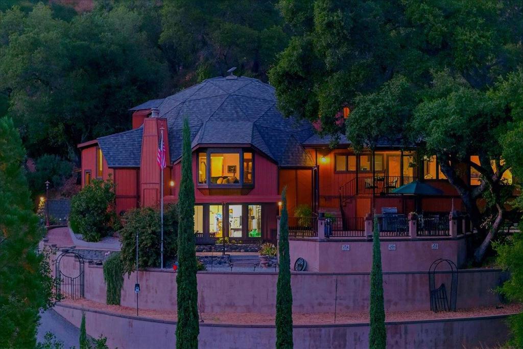 5224 Twin Falls Road