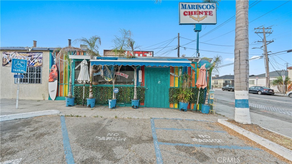 10020 S Inglewood