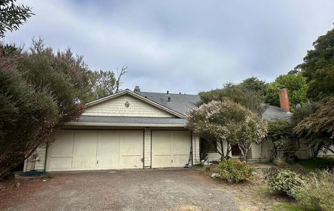 Photo of 728 Le Mans Way, Half Moon Bay, CA 94019 (MLS # ML82024670)