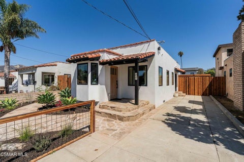 Tiny photo for 115 W Center Street, Ventura, CA 93001 (MLS # 226004207)