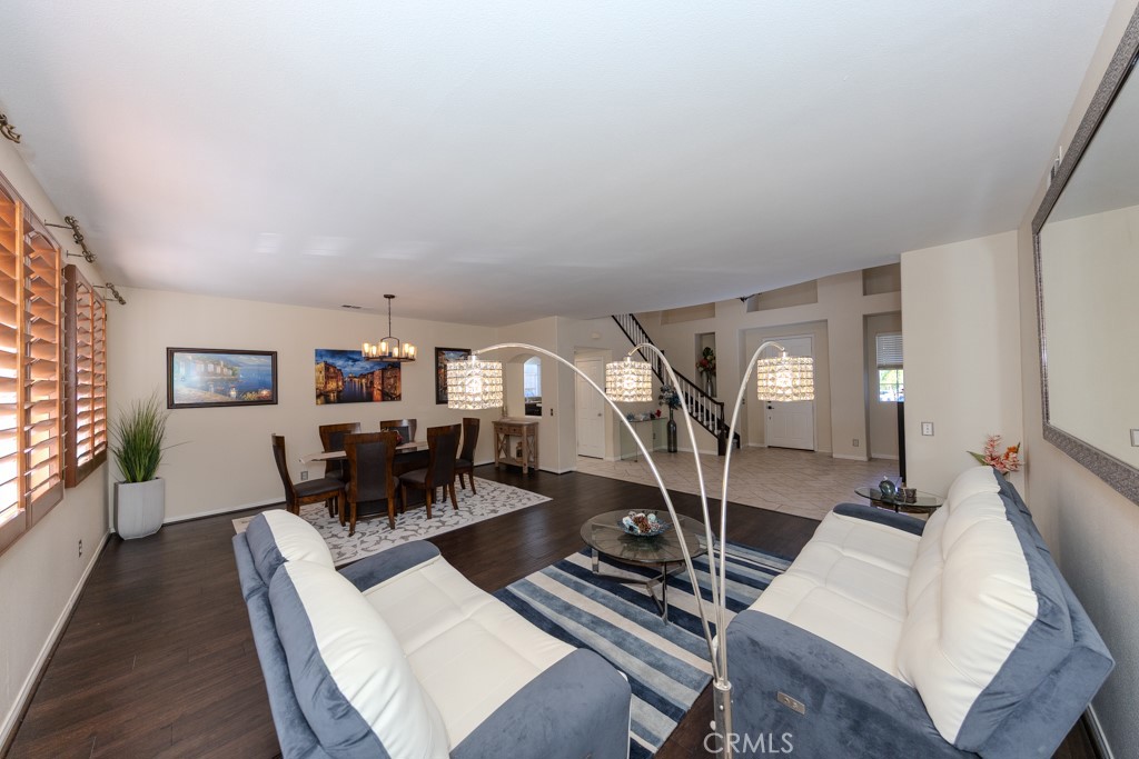 3805 Fremont