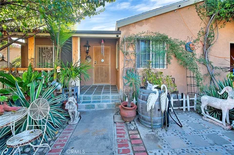 1721 N Acacia Ave, Compton, CA 90222 - MLS#: DW25254294