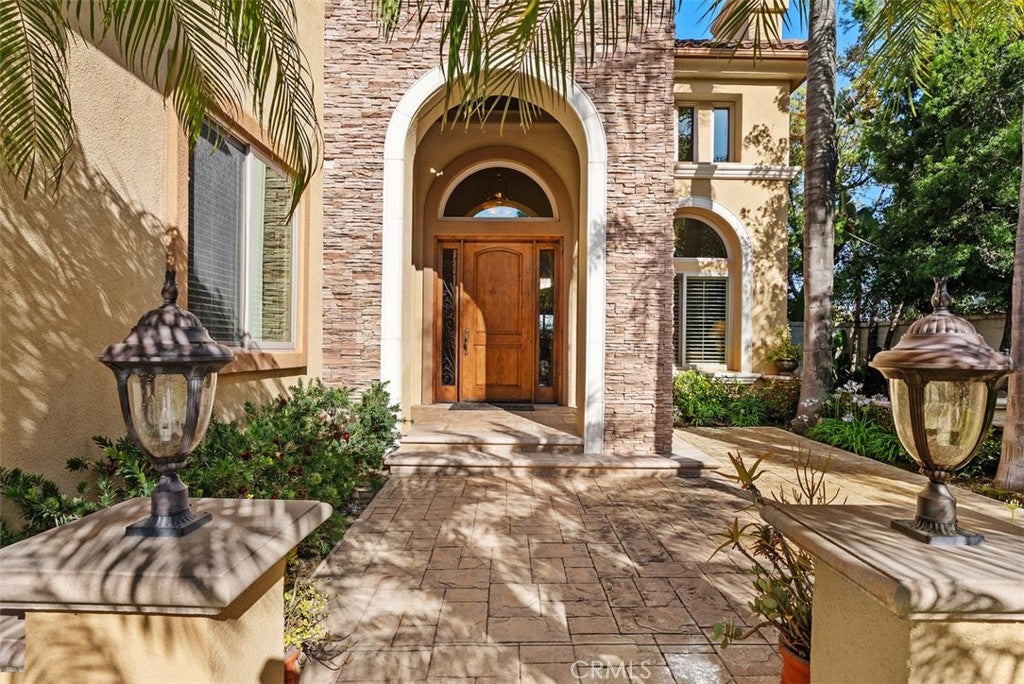 18 Claremont LN, Coto de Caza CA 92679