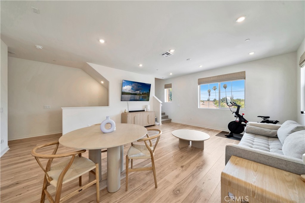 Corner End Unit with Paid-Off Solar in Prime El Monte Location.
Welcome to 11227 Oak St #A, a beautifully crafted residence by the renowned Brandywine Homes. This rare corner end unit offers exceptional privacy, abundant natural light, and a bright, open layout designed for modern living.
Enjoy the advantage of a fully paid-off solar system, delivering energy efficiency and lower utility costs from day one. Inside, the open-concept living space boasts soaring ceilings, expansive windows dressed with elegant Roman shades, and high-quality finishes throughout. Notable upgrades include luxury vinyl flooring in the main living areas, plush upgraded carpet—including the stairs—for added comfort, and upgraded painted wood cabinetry. The attached garage is finished with a sleek epoxy floor, combining style with durability.
The chef-inspired kitchen features modern appliances, abundant storage, and a generous island—perfect for cooking, entertaining, and gathering. Upstairs, spacious bedrooms provide a relaxing retreat, including a serene primary suite with a walk-in closet and private bath. From the second and third floors, enjoy unobstructed views that fill the home with natural light and a sense of openness.
Location Highlights:
-Directly across from the Police Station for added peace of mind
-Just 15 minutes from Santa Anita Mall
-Easy access to the 10 Freeway—ideal for DTLA commuters
-Close to shopping, dining, and schools
With its prime location, upgraded finishes, and unmatched privacy, this move-in-ready home is a rare find in one of El Monte’s most convenient neighborhoods.