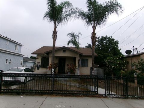 7926 Wilcox Cudahy CA 90201