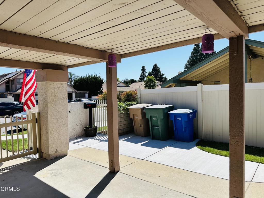 127 Tree Fern Court