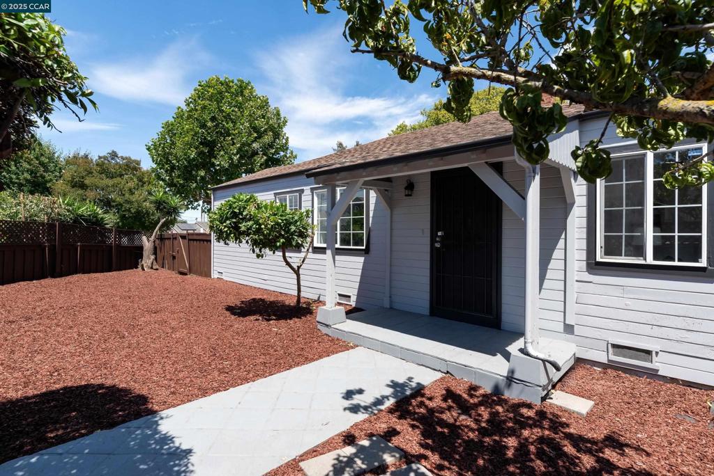 Welcome to 300 Buss Ave, a freshly updated Vallejo home that checks all the boxes for FHA and VA financing. This single-level gem sits on a spacious corner lot with two driveways, a detached garage with ADU potential and large gated side parking for extra vehicles, RV or work trucks. Inside, you’ll find fresh paint throughout, new fixtures, upgraded outlets, wall heater and a versatile floor plan with a separate laundry room for added convenience. The showstopper is a massive great room with soaring vaulted ceilings ready for entertaining or relaxing in style. Whether you’re a first-time buyer or looking for a smart investment, this home offers turnkey living with easy access to freeways and local amenities.