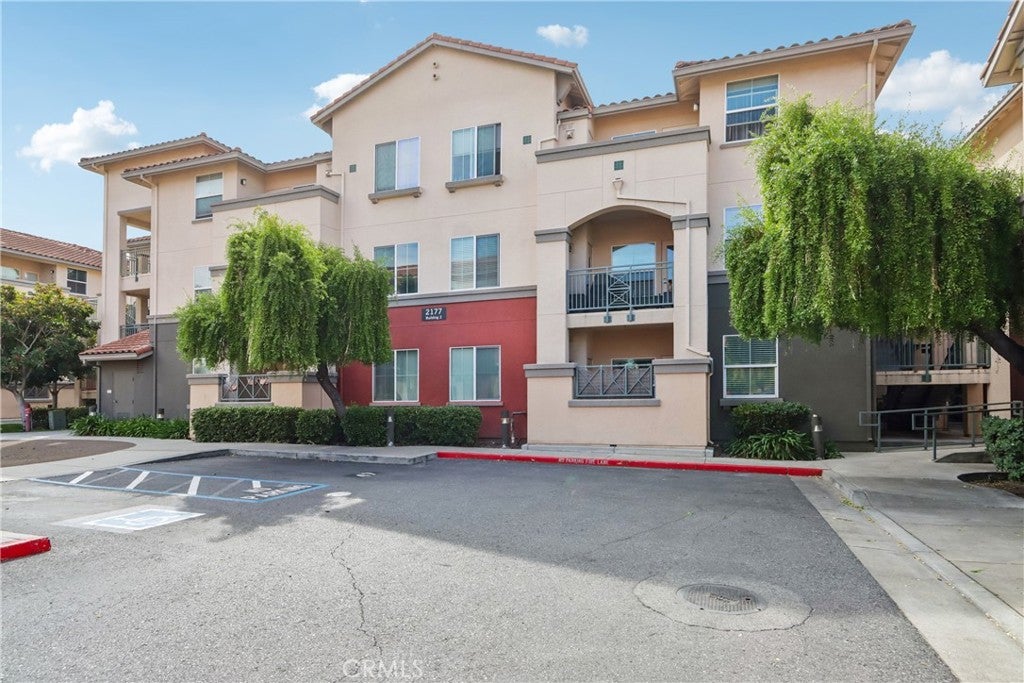 2177 Alum Rock Avenue 211
