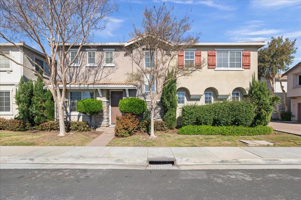 2235 3rd Street