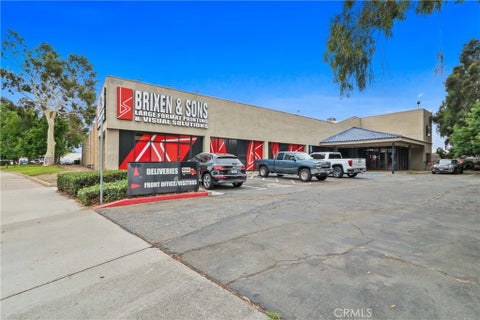 Photo of 2100 S Fairview Street, Santa Ana, CA 92704 (MLS # OC26121811)
