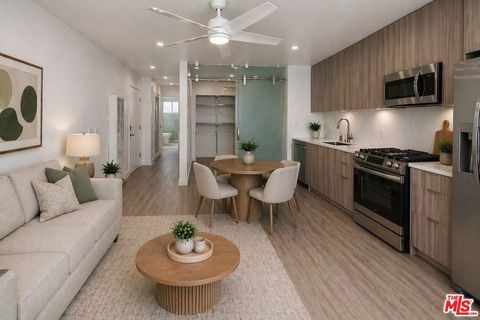 Photo of 1433 Euclid Street #7, Santa Monica, CA 90404 (MLS # 26778249)