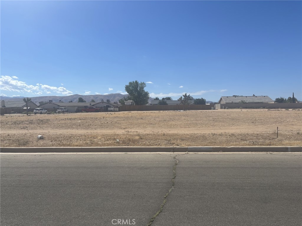 Don’t miss this rare opportunity!
Two separate commercial lots available, each approximately 19,000 sq. ft. with individual APN numbers. Both parcels can be purchased together or separately, offering flexibility for your future plans. Each lot is priced at $75,000 (cash).
Located on Bear Valley Rd near Mohawk Rd, this prime location sits among established businesses—including Big Apple Automotive—and offers excellent visibility with strong traffic counts. With commercial zoning, the possibilities are endless—perfect for a wide variety of business opportunities.
Take advantage of this chance to invest in a high-demand area. Call today to make your offer and secure your future!