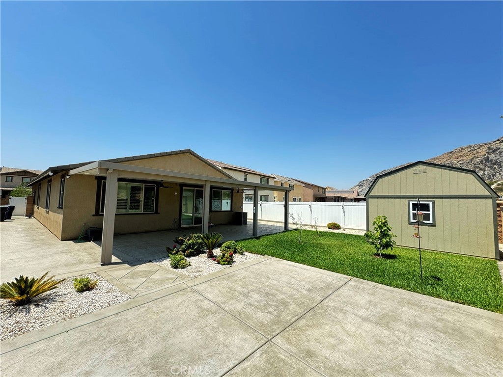 3104 Mammoth