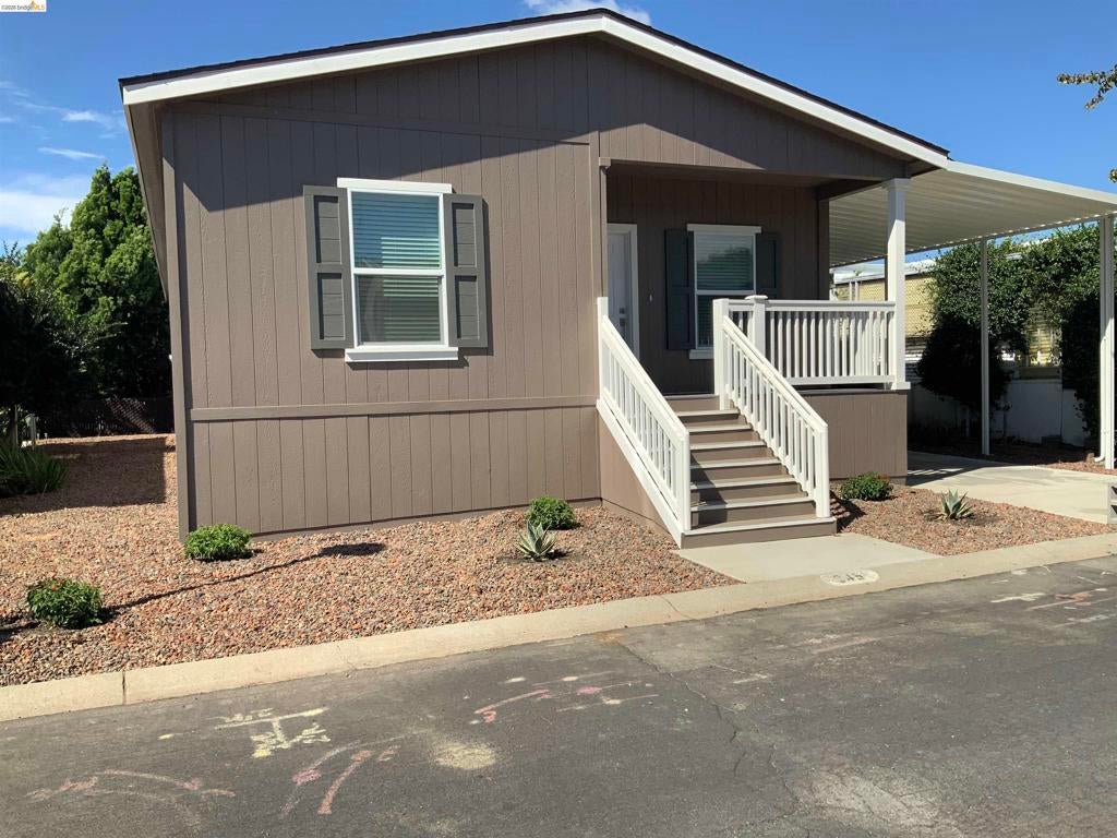 245 Aloha Way
