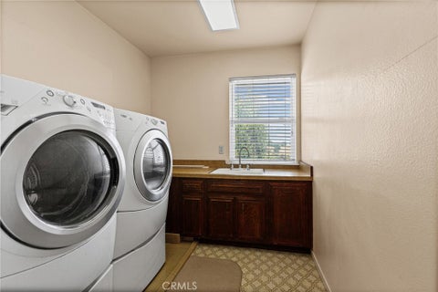 Tiny photo for 10080 Andrita RD, Atascadero, CA 93422 (MLS # NS26222487)