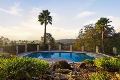 Tiny photo for 10080 Andrita RD, Atascadero, CA 93422 (MLS # NS26222487)