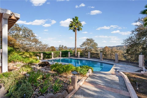 Tiny photo for 10080 Andrita RD, Atascadero, CA 93422 (MLS # NS26222487)