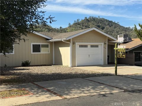 Photo of 5101 Bluebird Lane, Paso Robles, CA 93446 (MLS # PI26025731)
