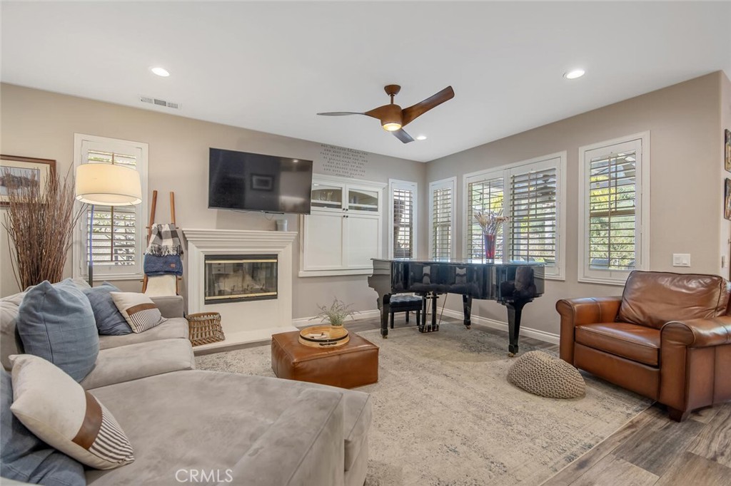 Tango (TANGO) - Residential