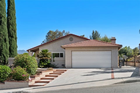Photo of 474 Armitos PL, Diamond Bar, CA 91765 (MLS # CV26178062)