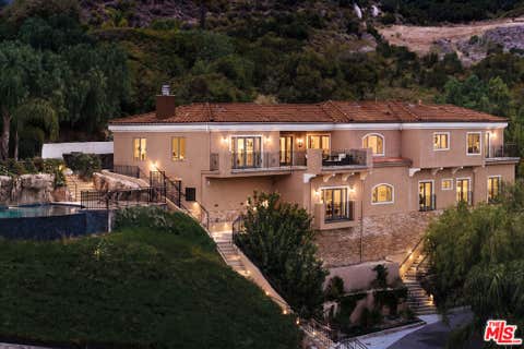 Photo of 24410 Mulholland Highway, Calabasas, CA 91302 (MLS # 26836751)