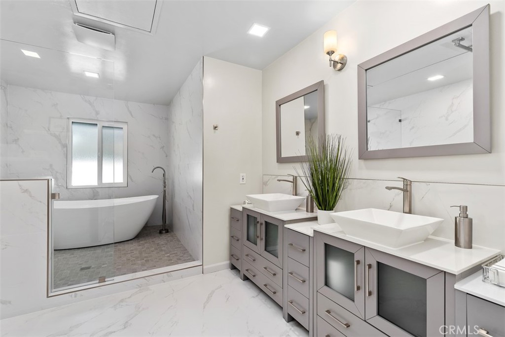 Meredith Canyon (MC) - Residential