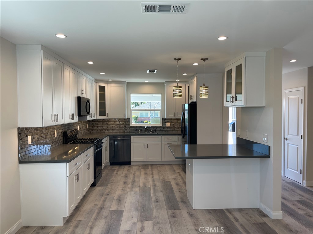 Properties 2 2926 N Brighton Street