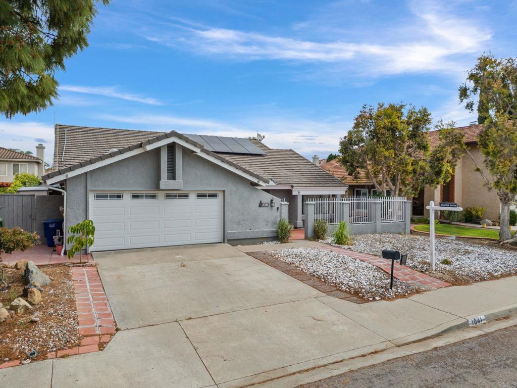 1041 Paseo Del Norte