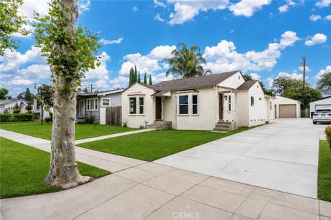 Photo of 6222 Magnolia Avenue, Whittier, CA 90601 (MLS # DW26140245)